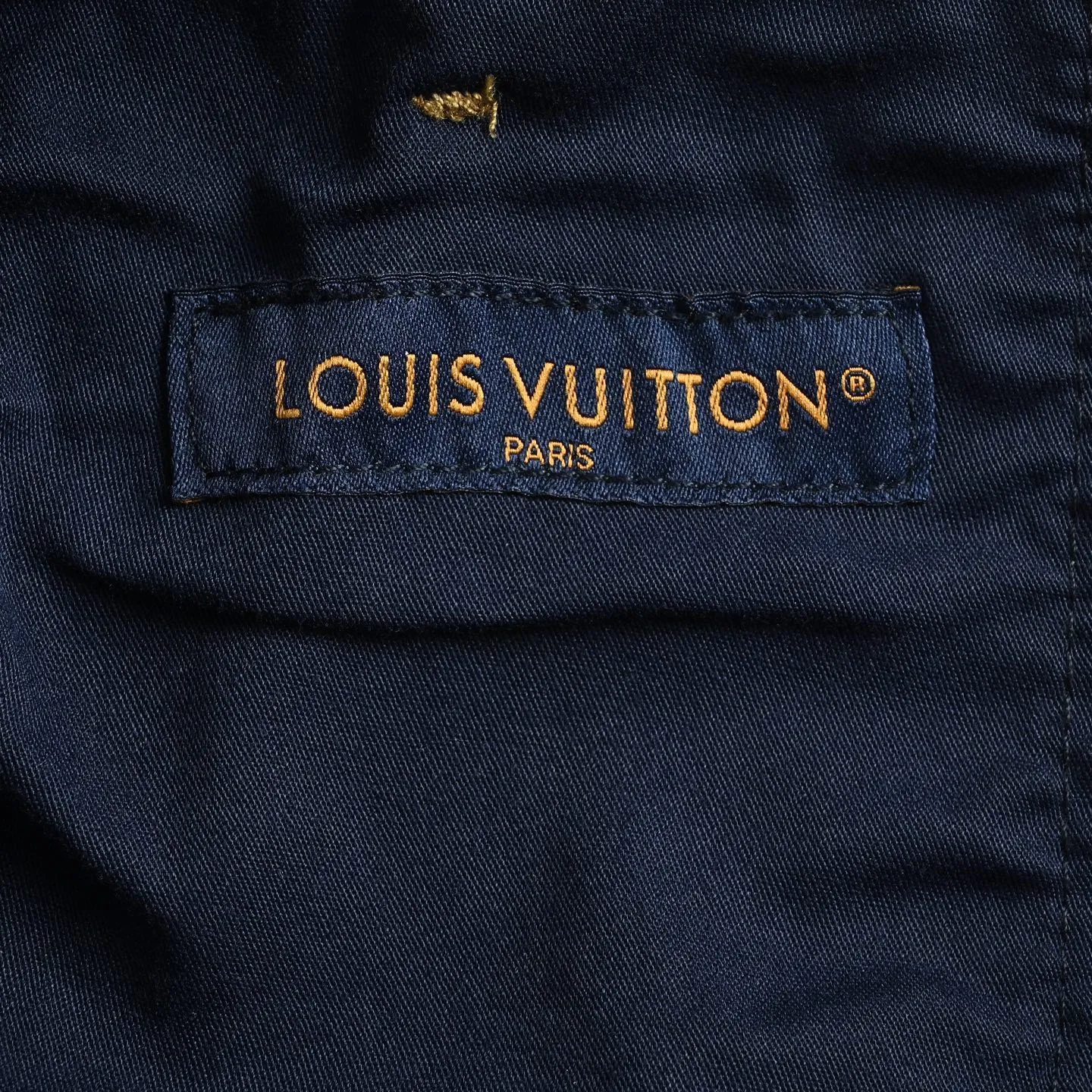 Louis Vuitton/Louis Vuitton leather logo denim shorts